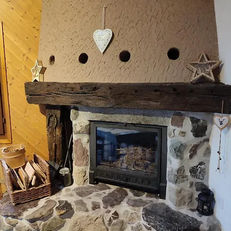 Grand Atypique A La Montagne Avec Vue Unique