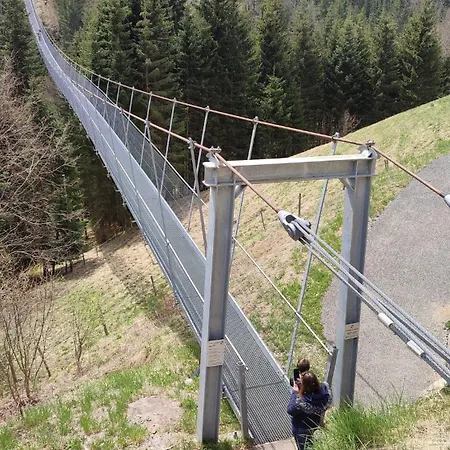 Grand Atypique A La Montagne Avec Vue Unique *