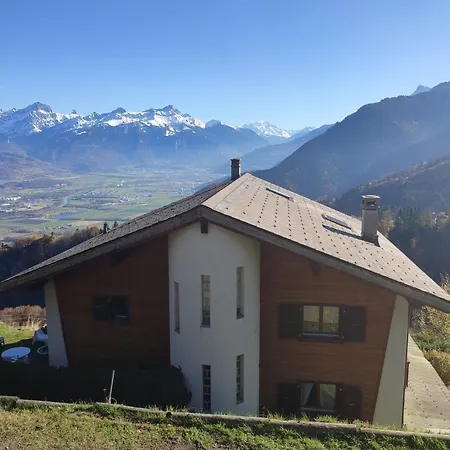 Grand Atypique A La Montagne Avec Vue Unique *